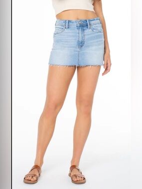 51. Roxy Mini Skirt In Dark Wash